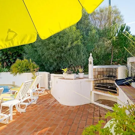 빌라 Sleeps 6 With Pool Air Con And Wifi 발도로보