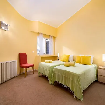 빌라 Sleeps 6 With Pool Air Con And Wifi 발도로보