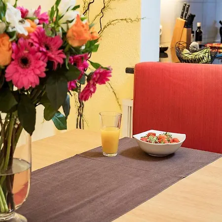 빌라 Sleeps 6 With Pool Air Con And Wifi 발도로보